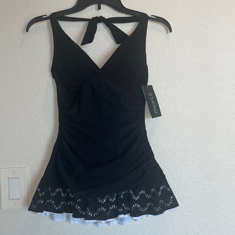 Profile by Gottex black one piece swimsuit